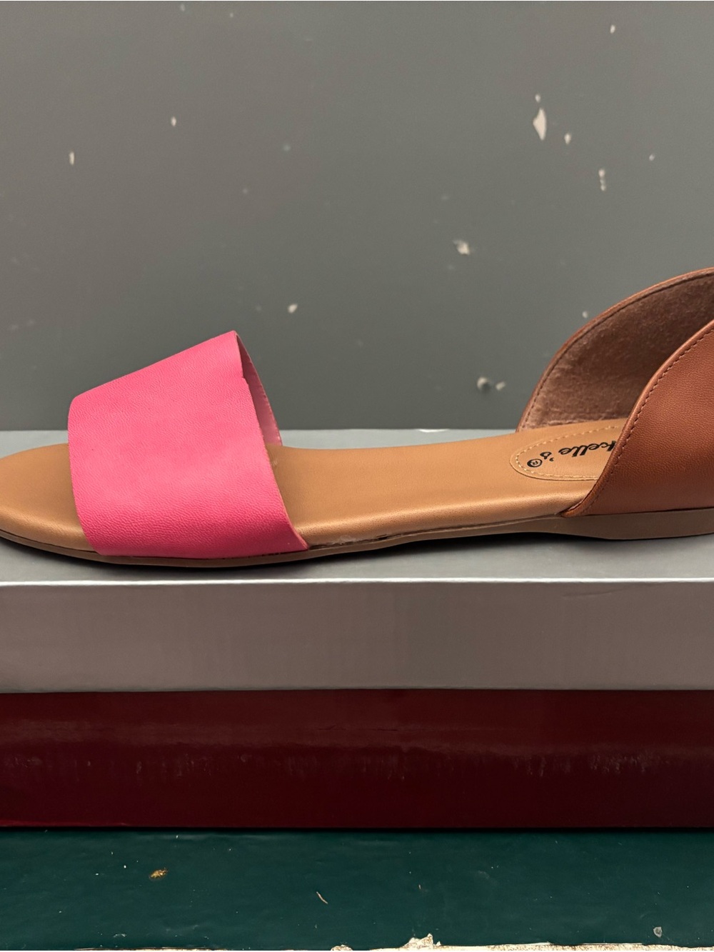 Breckelles Pink and Brown Open-Toe Slide Sandal